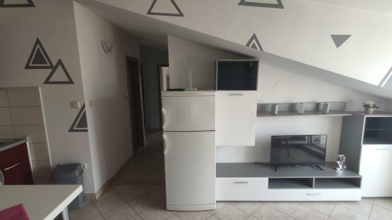 Small Northside Apartment スプリト エクステリア 写真